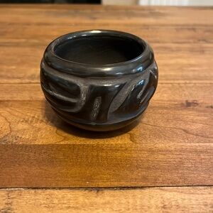 SANTA Clara Pottery Tiny Seed pot, black burnished, signed piece 2.5” X 3.5”